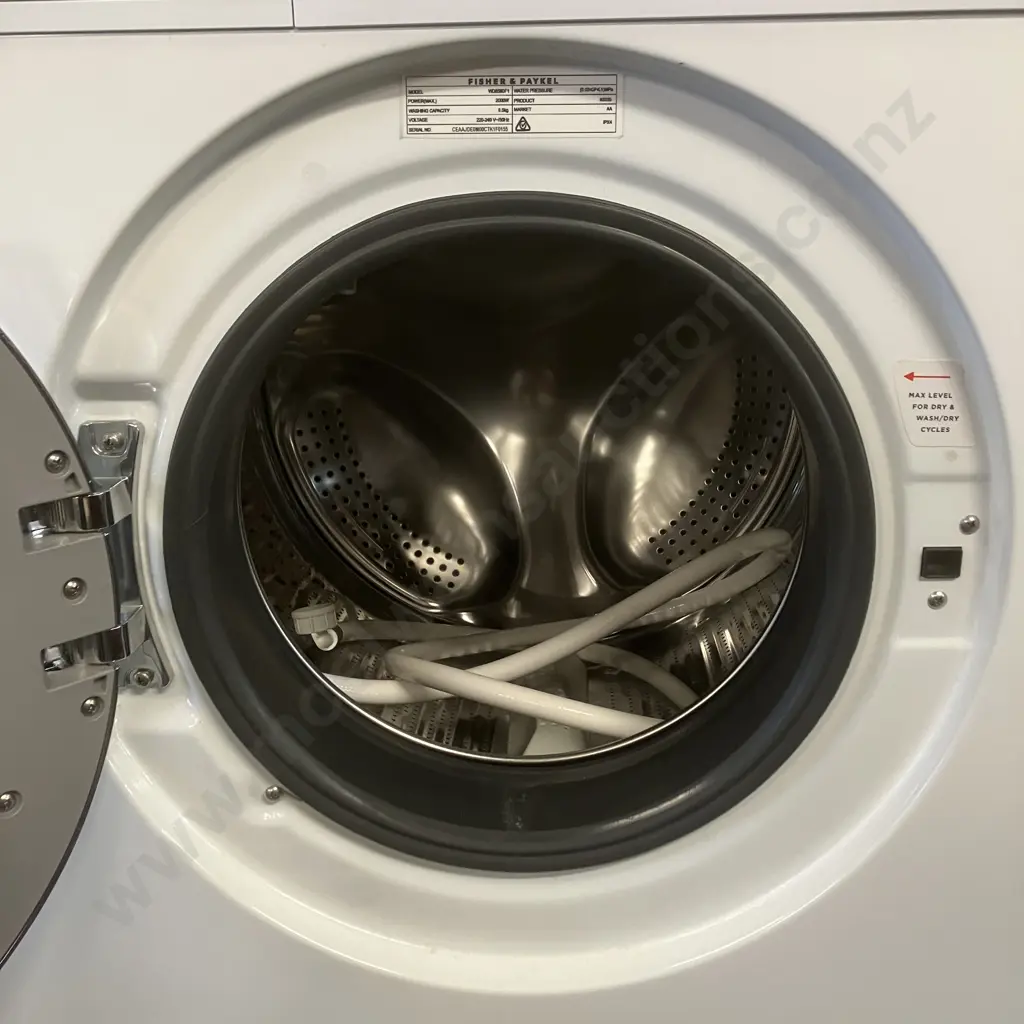 Fisher & Paykel 8.5kg & 5kg Series 7 Front Load Washer Dryer Model WD8560F1 Image 1++