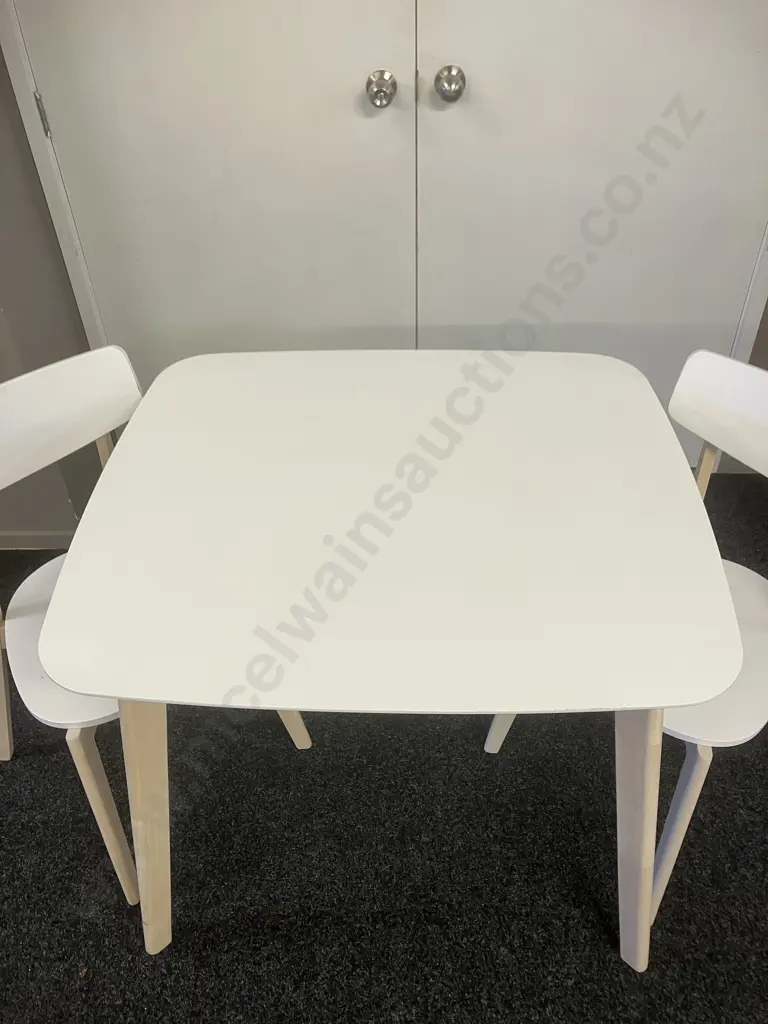 Small White Dining Table With 2 Chairs Image 1++