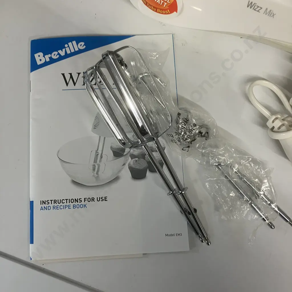 Breville Wizz Mix 320W Image 1++