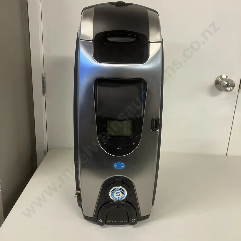 Sauber Intelligence SI-200 Vacuum Cleaner With Accessories Image 1++