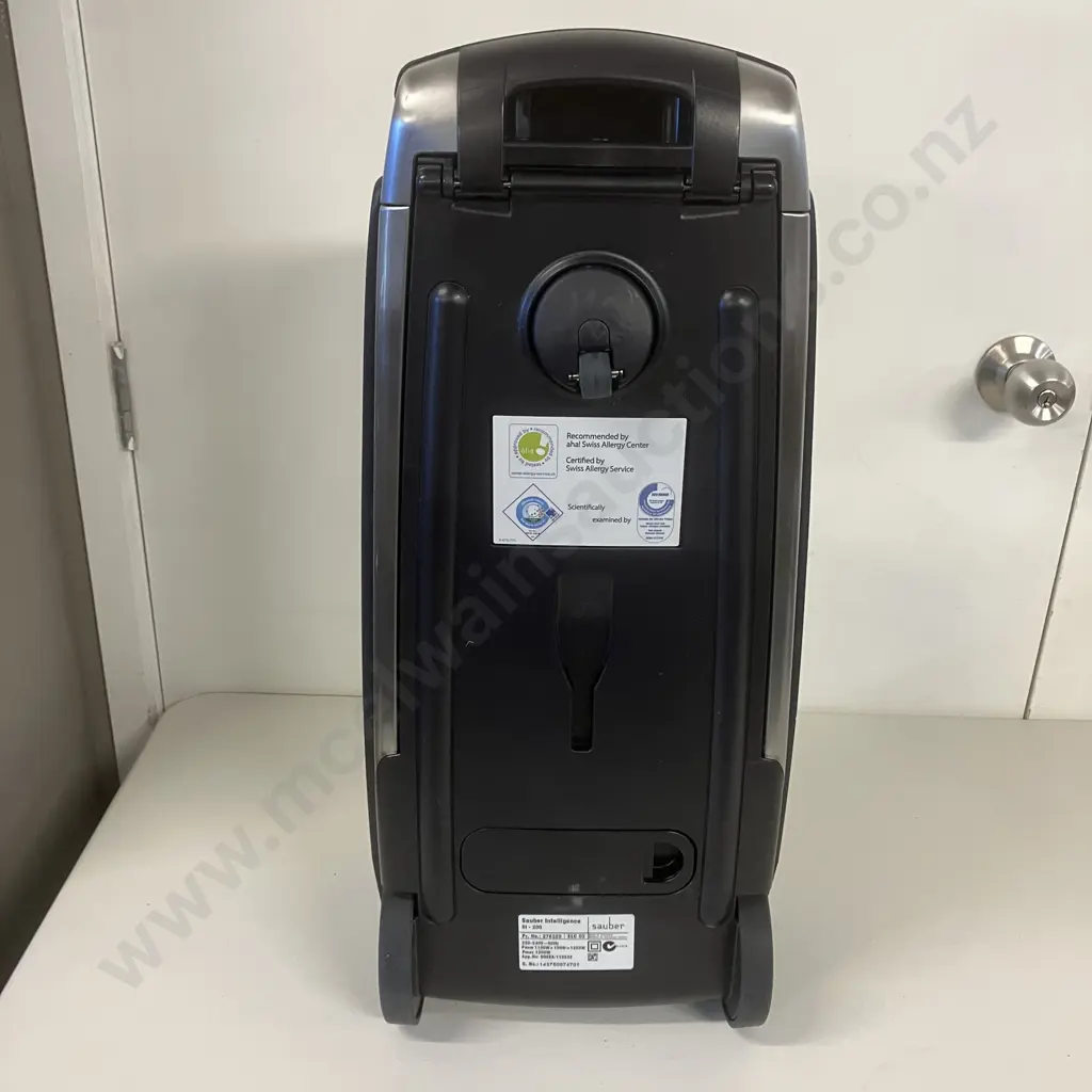Sauber Intelligence SI-200 Vacuum Cleaner With Accessories Image 1++