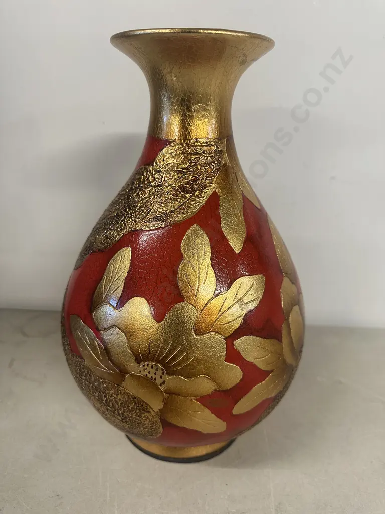Decorative Vase Red With Gold Embossed Leaf Detail H33cm. Image 1++