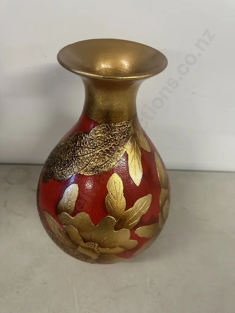Decorative Vase Red With Gold Embossed Leaf Detail H33cm. Image 1++