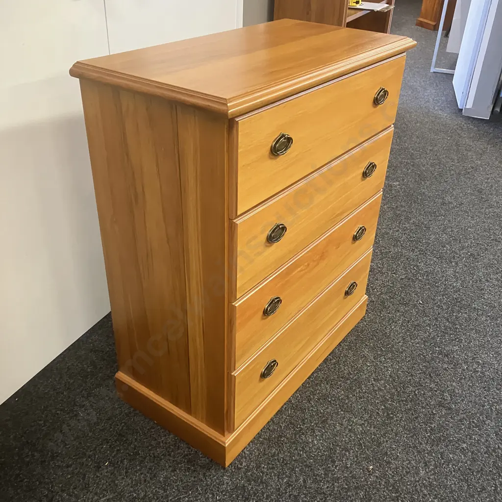Rimu Chest Of Drawers, 4 Drawers, Brass Drawer Pulls. H94 W81 D41cm Image 1++