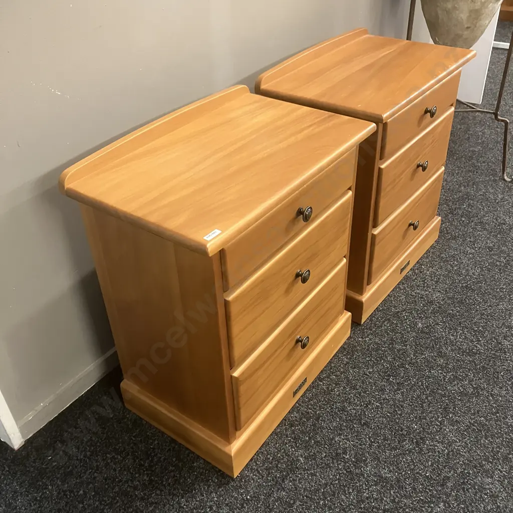 Forest Furniture Fijian Kauri Pair of 3 Drawer Bedsides. H63.5 W360 D55.5cm Image 1++