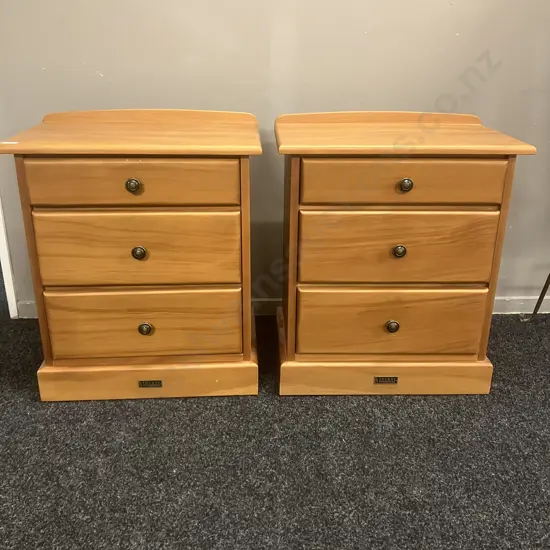 Forest Furniture Fijian Kauri Pair of 3 Drawer Bedsides. H63.5 W360 D55.5cm