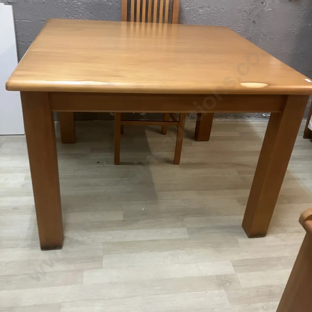 Forest Furniture Fijian Kauri 110cm Square Dining Table With 4 Slatted Back Dining Chairs Image 1++