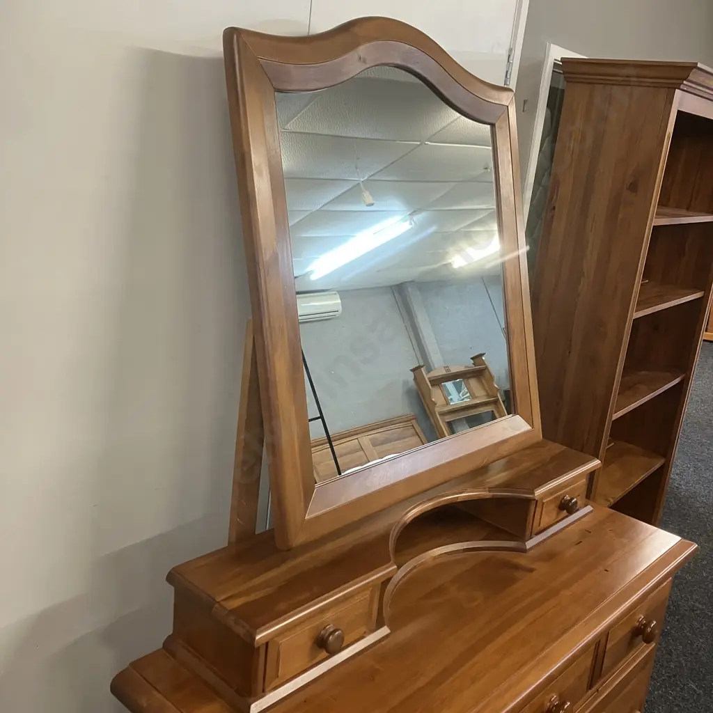 Woodpeckers Solid NZ Rimu 9 Drawer Dressing Table, Adjustable Mirror, Badged. H180 W125 D46cm Image 1++