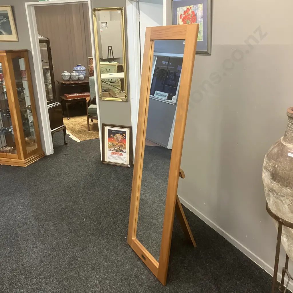 Forest Furniture Fijian Kauri Framed Free Standing Dress Mirror. H170H W85cm Image 1++