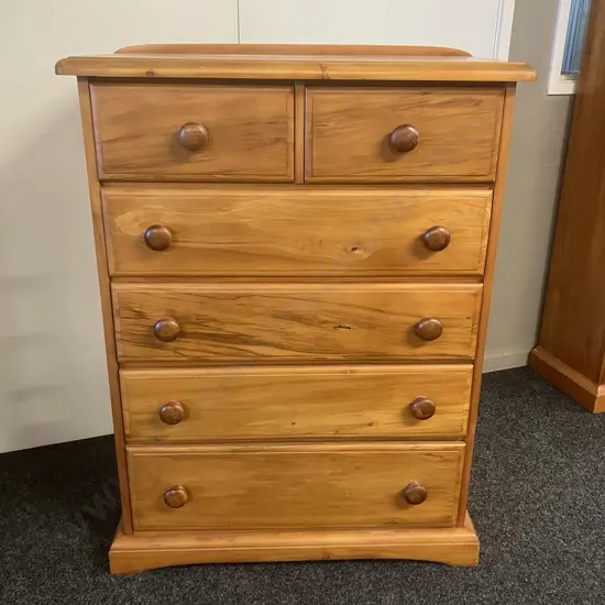 Solid Rimu 6 Drawer Scotch Chest, Knob Handles. H116 W86 D46cm