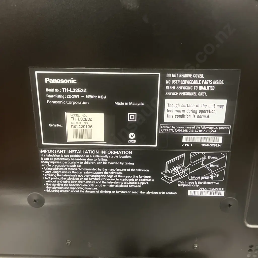 Panasonic Viera TH-L32E3Z 32-inch LCD TV, Full HD, With Remote Control Image 1++