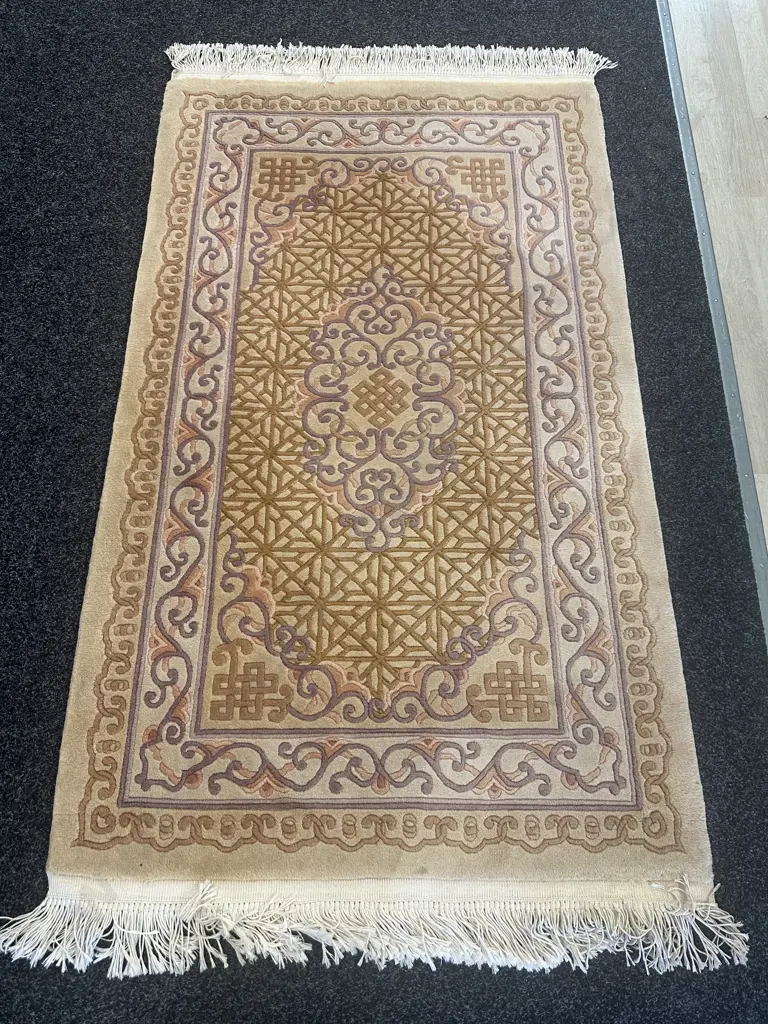 Woollen Floor Rug Camel, Tan, Purple Tones Cream Fringing L162,W92cm. Image 1++