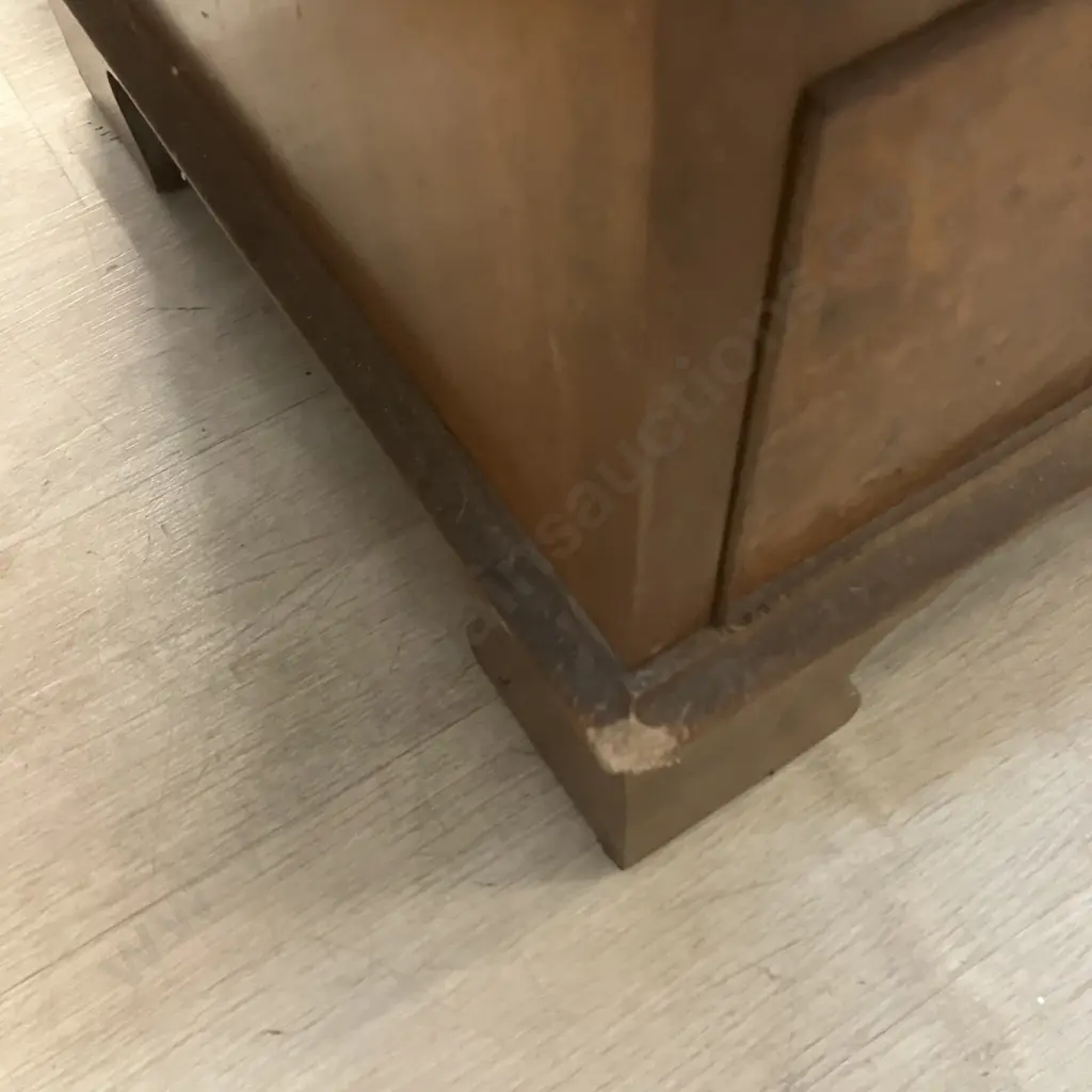 Georgian Style Burr Walnut Bureau Image 1++