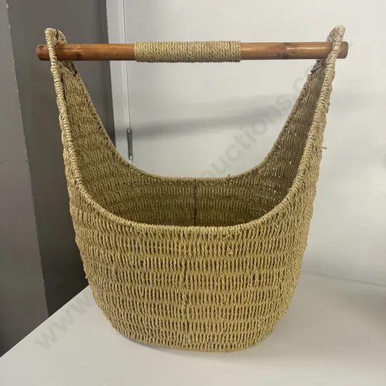 Large Seagrass Gondola Basket With Wooden Handle H34cm.