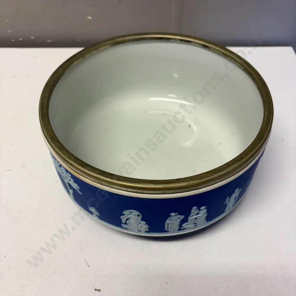 Wedgwood Dark Blue Jasperware large Bowl  Image 1++