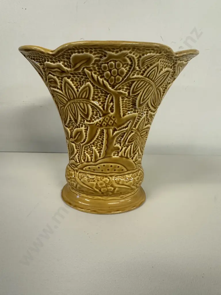 English Shorter Vase #309 Textured Pattern Image 1++