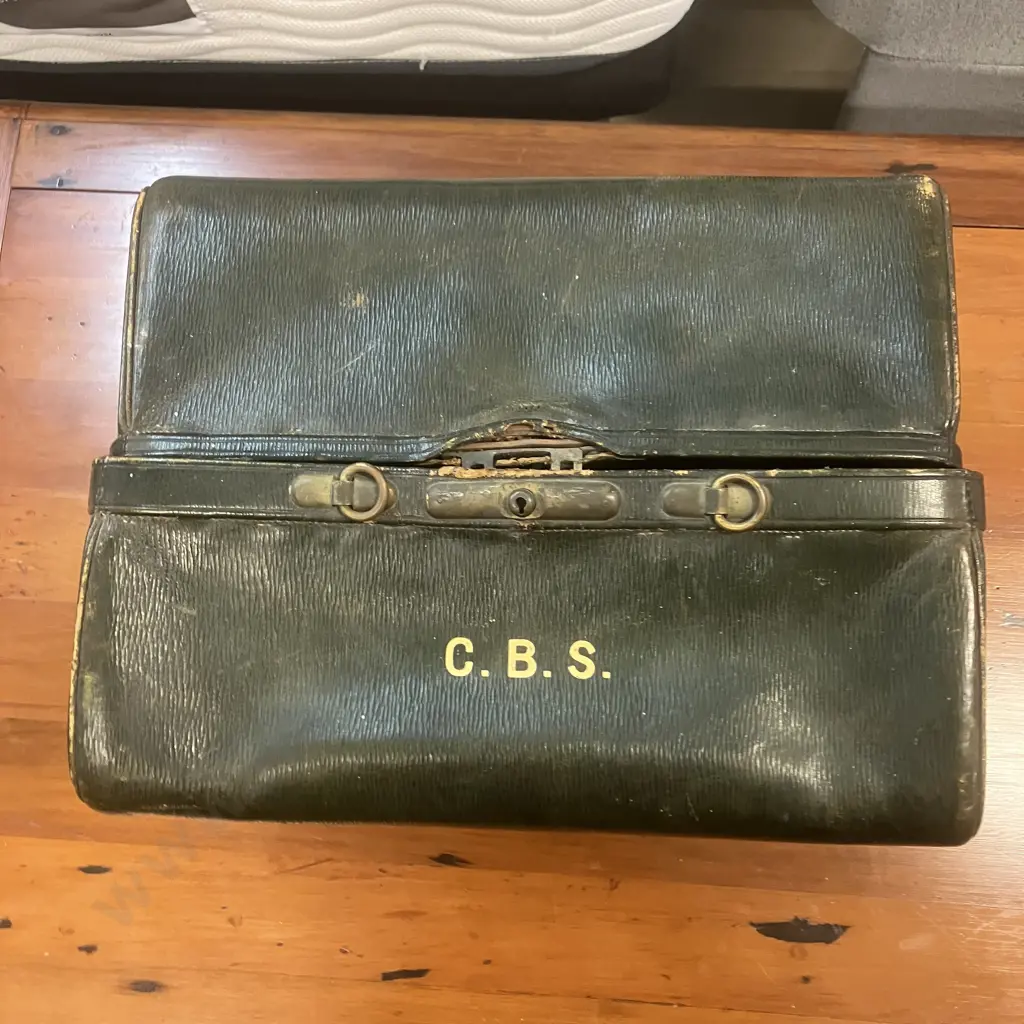 Leuchars & Son 19th Century Green Moroccan Leather Gladstone-style Vanity Case, Ivory Mounted Dressing Table Set Etc Image 1++