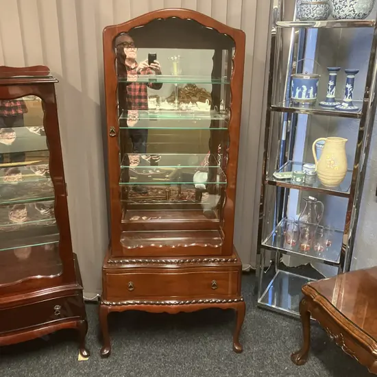 Queen Anne Style Mahogany Dome Top Cabinet, 4 Adj Glass Shelves, Mirror Back, Drawer In Base, Rope Edged. H170 W75 D41cm