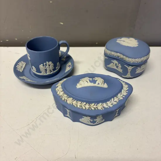 Assortment of Wedgwood Pale blue Jasperware items
