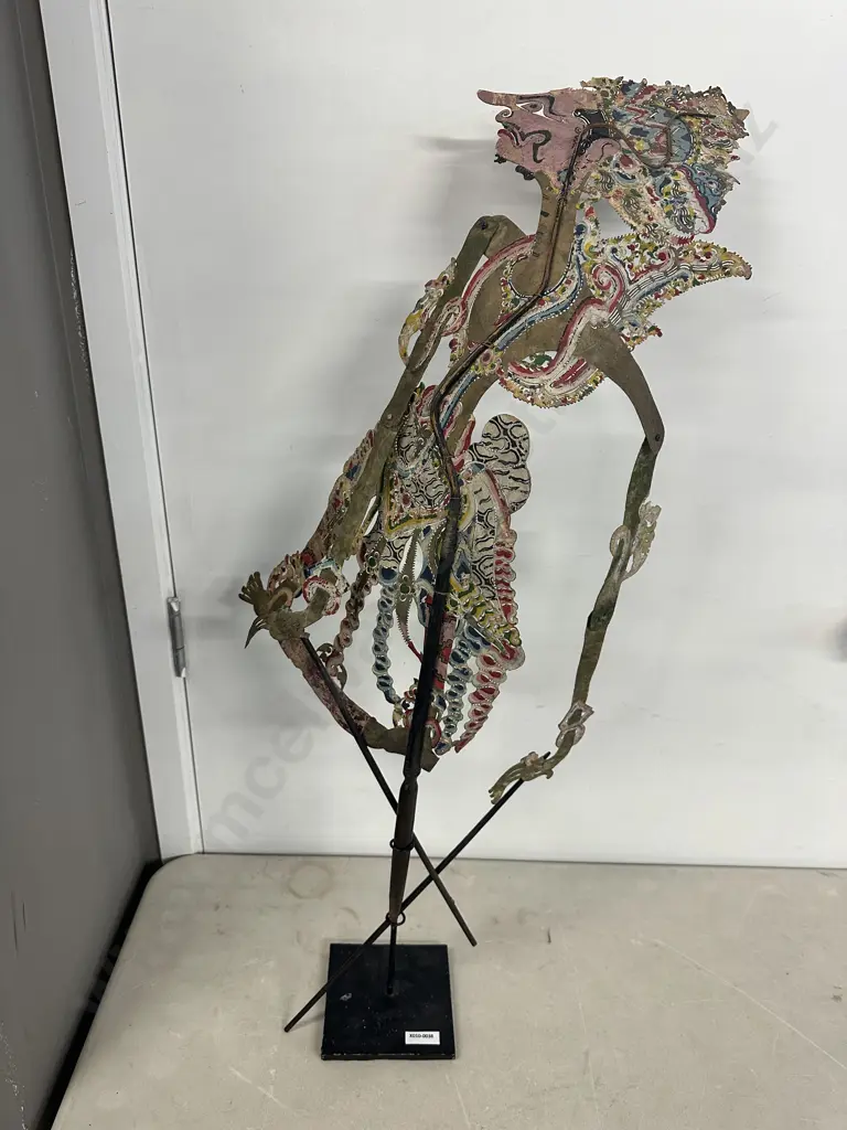 Antique Wayang Kulit Shadow Puppet, Buffalo Velum. H78cm Image 1++