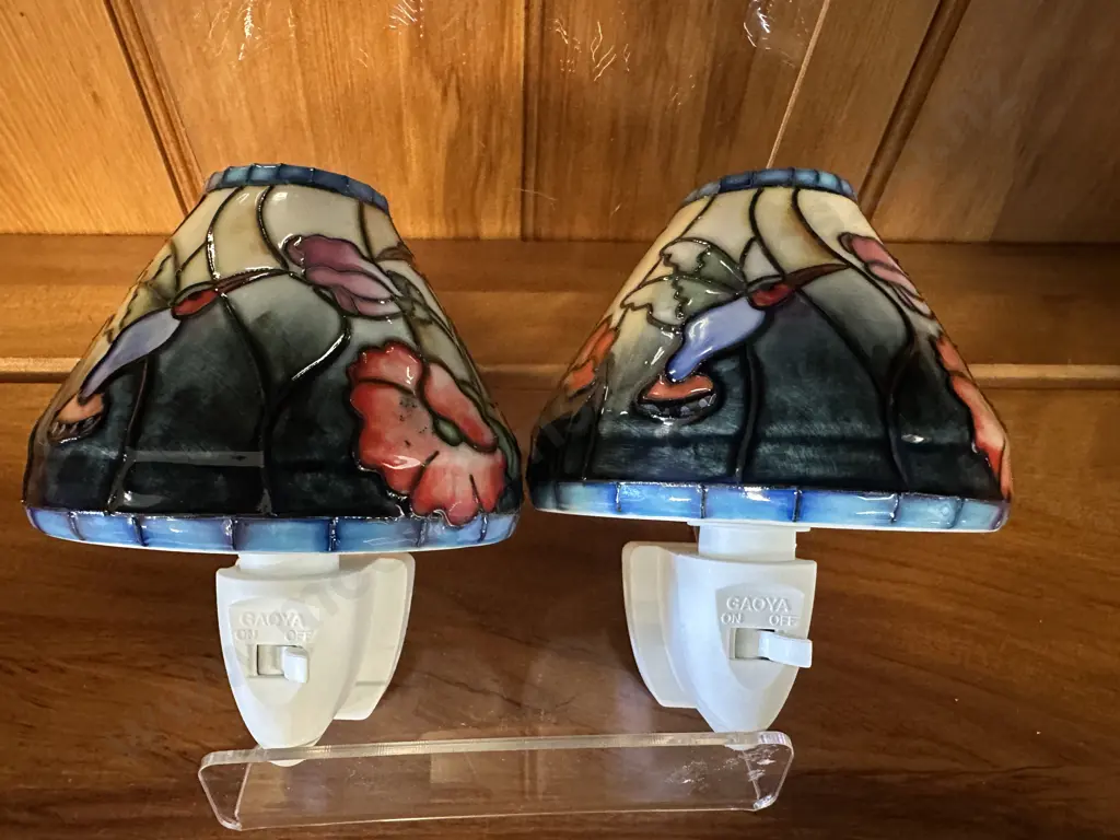 Pair of Floral Ceramic Lamp Shade Night Lights Image 1++