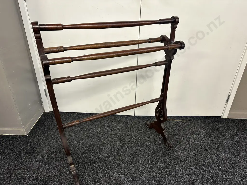 Antique Five Bar Towel Rail, Free Standing. 90 x 74cm Image 1++