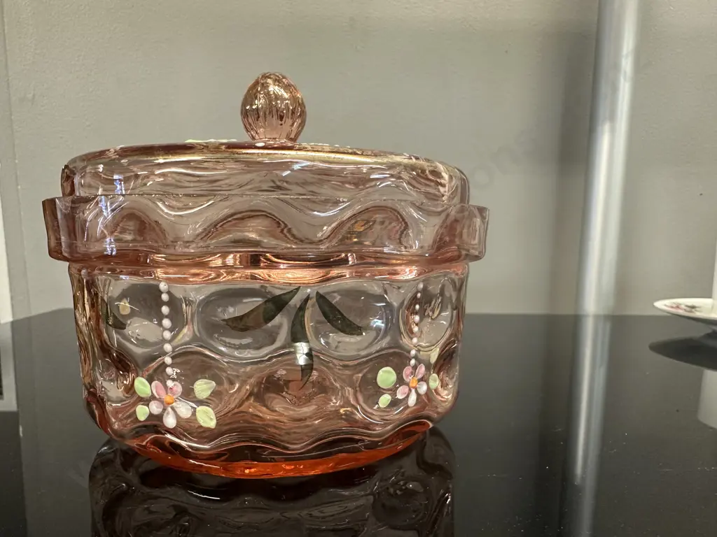 Vintage Pink Lidded Trinket Dish With Handpainted Floral Detail H11,Dia13cm. Image 1++