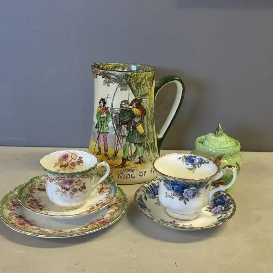 Assorted Collectable items