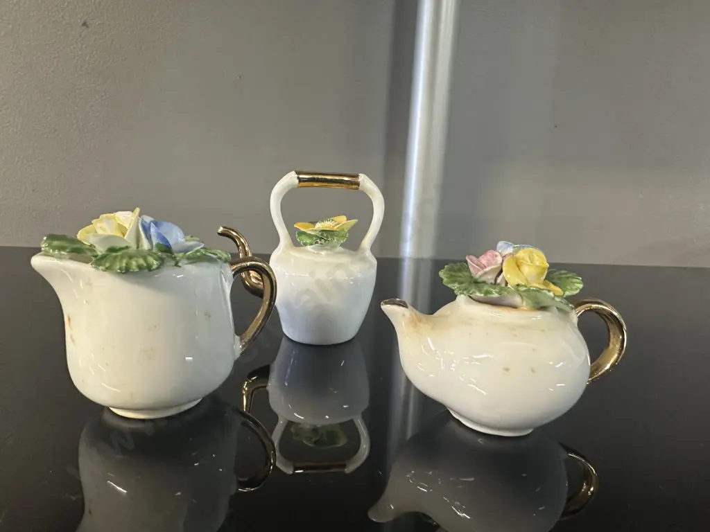 Vintage Sandford Miniature Flower Bouquets, Pitcher, Jug Etc Image 1++