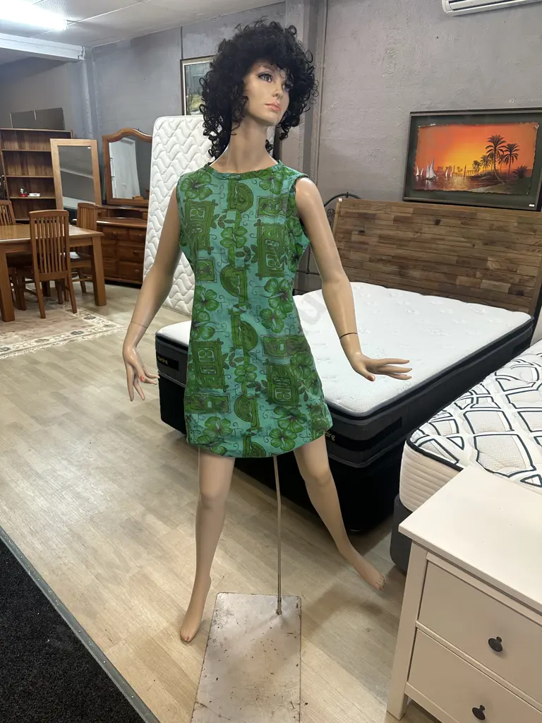 Female Mannequin Including Green Dress H174 (as found) Image 1++