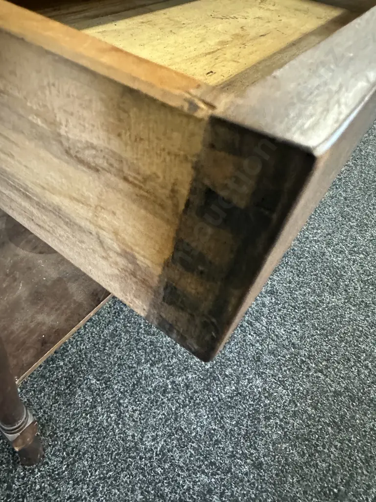 Antique Mahogany Side Table, Single Drawer. H66 W61 D43cm Image 1++