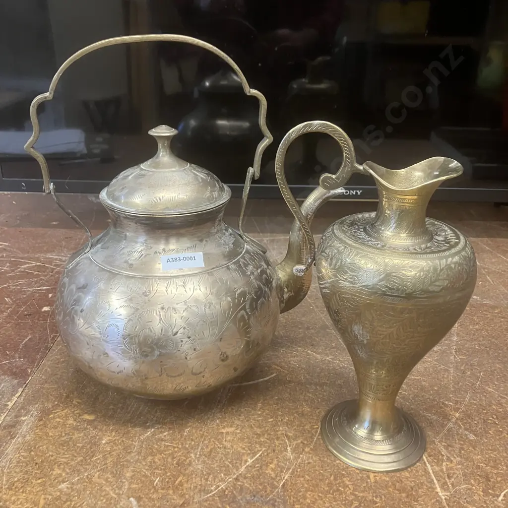 Vintage 28cm Brass Teapot & 24cm Brass Pitcher Image 1++