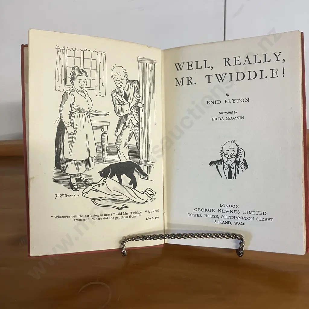 WELL, REALLY, MR. TWIDDLE! by Enid Blyton 1953 First Edition Hardcover Image 1++
