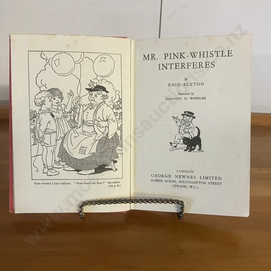 MR. PINK-WHISTLE INTERFERES by Enid Blyton 1950 First Edition Hardcover Image 1++