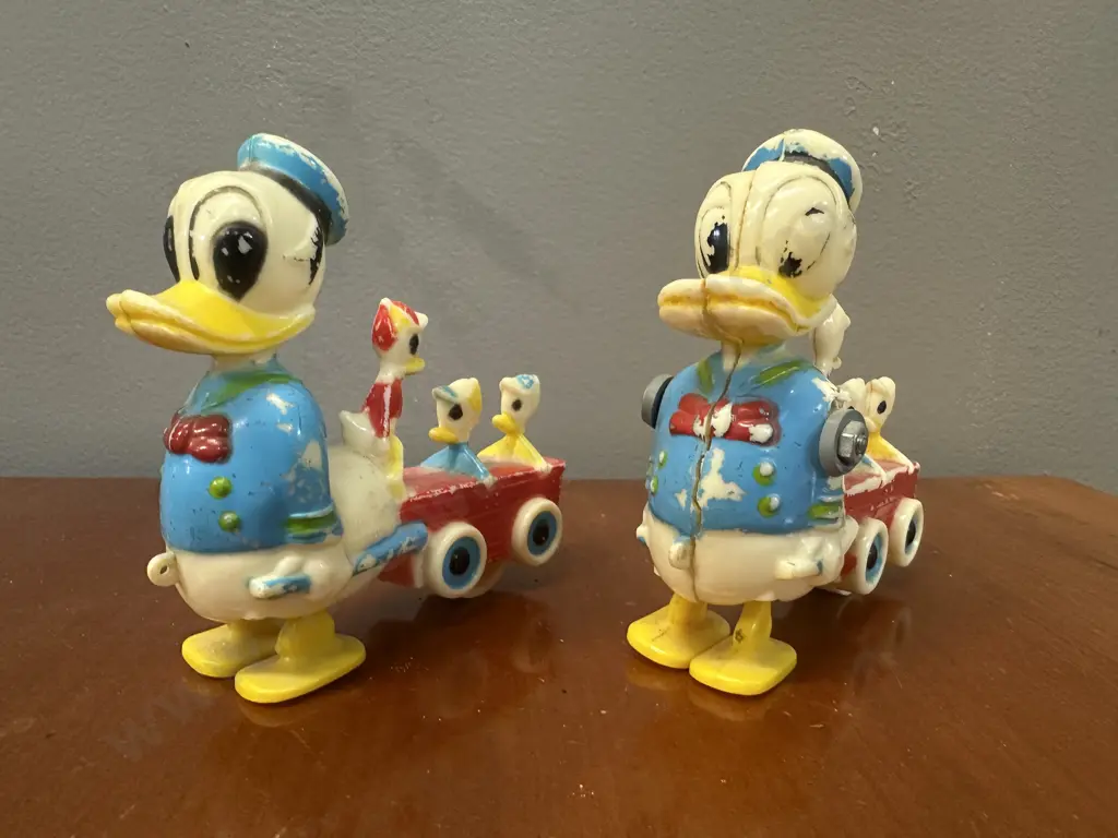 Vintage Walt Disney Donald Duck Ramp Walker Pulling Huey, Louie & Dewey x2 Image 1++