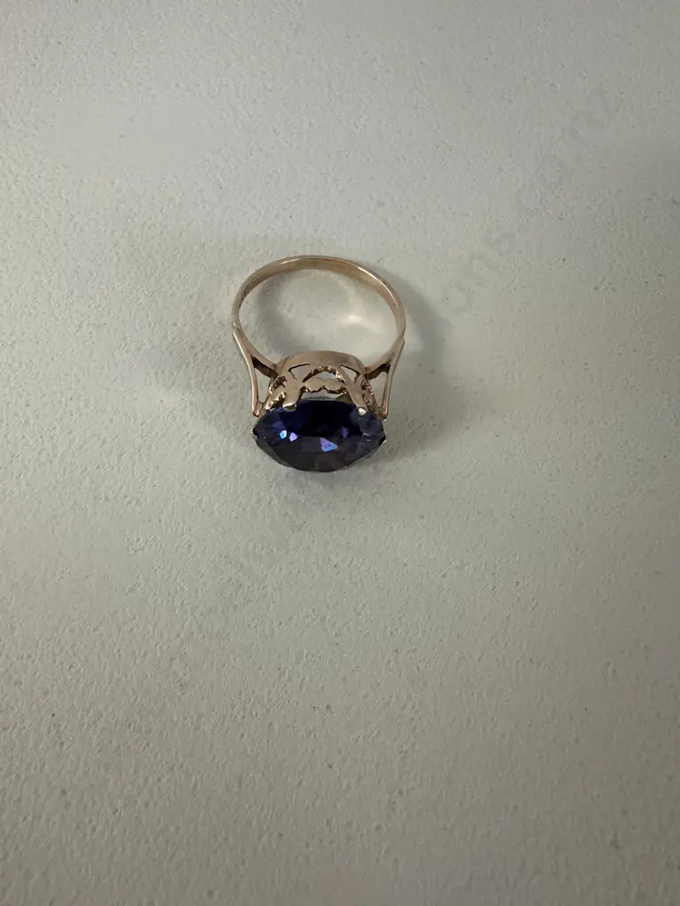 18 K Gold Amethyst Ring Image 1++