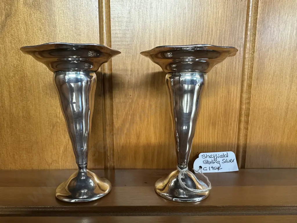 Pair of Sheffield Sterling Silver Vases c1904 Image 1++