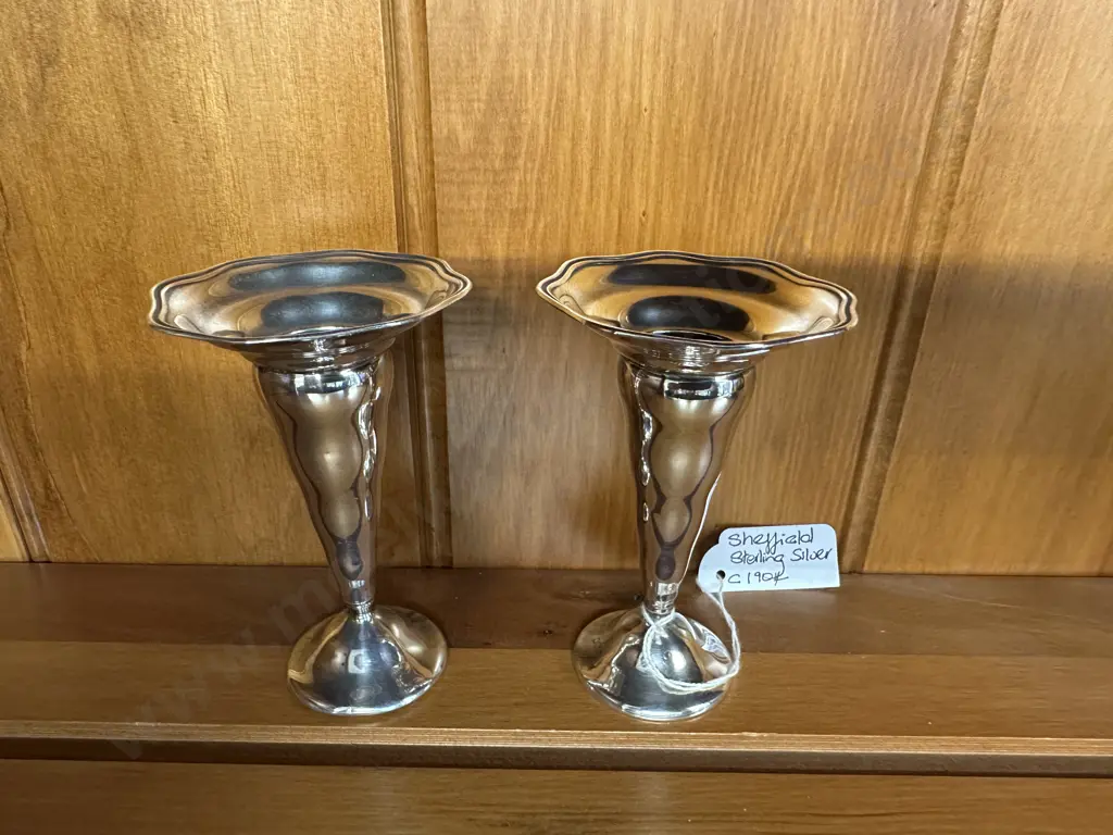 Pair of Sheffield Sterling Silver Vases c1904 Image 1++