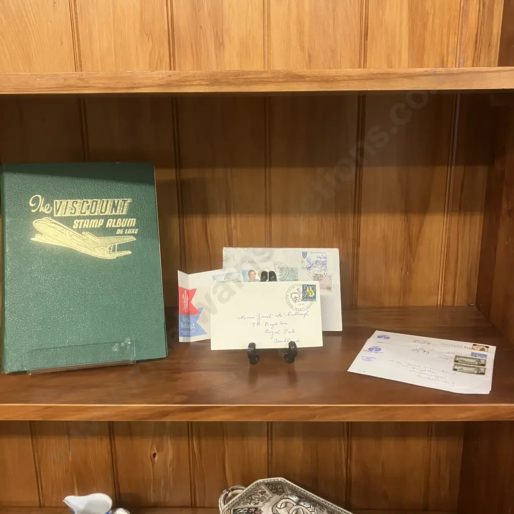 c1960s The Viscount Stamp Album De Luxe With Large Assortment of Stamps, FDC's Etc Image 1++