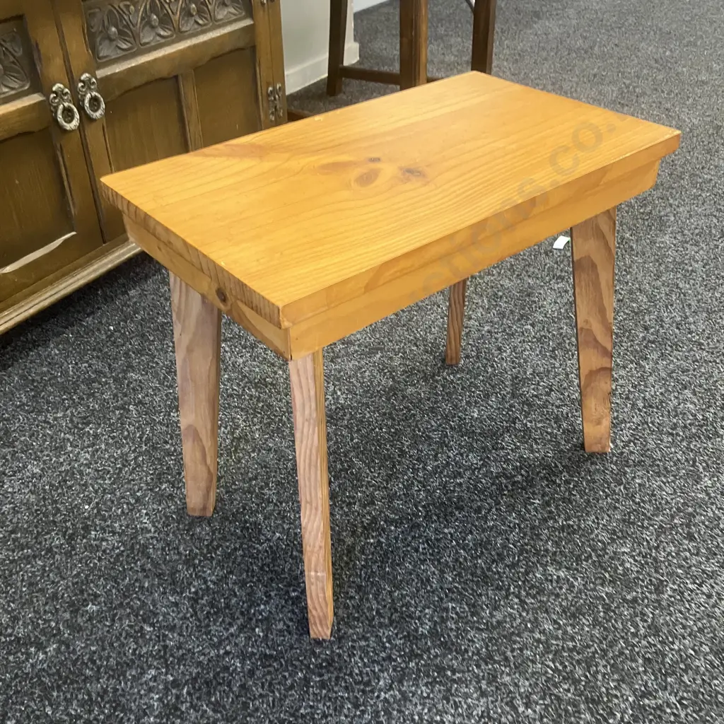 Mid Century Pine Side Table. H43 W50 D28.5cm Image 1++