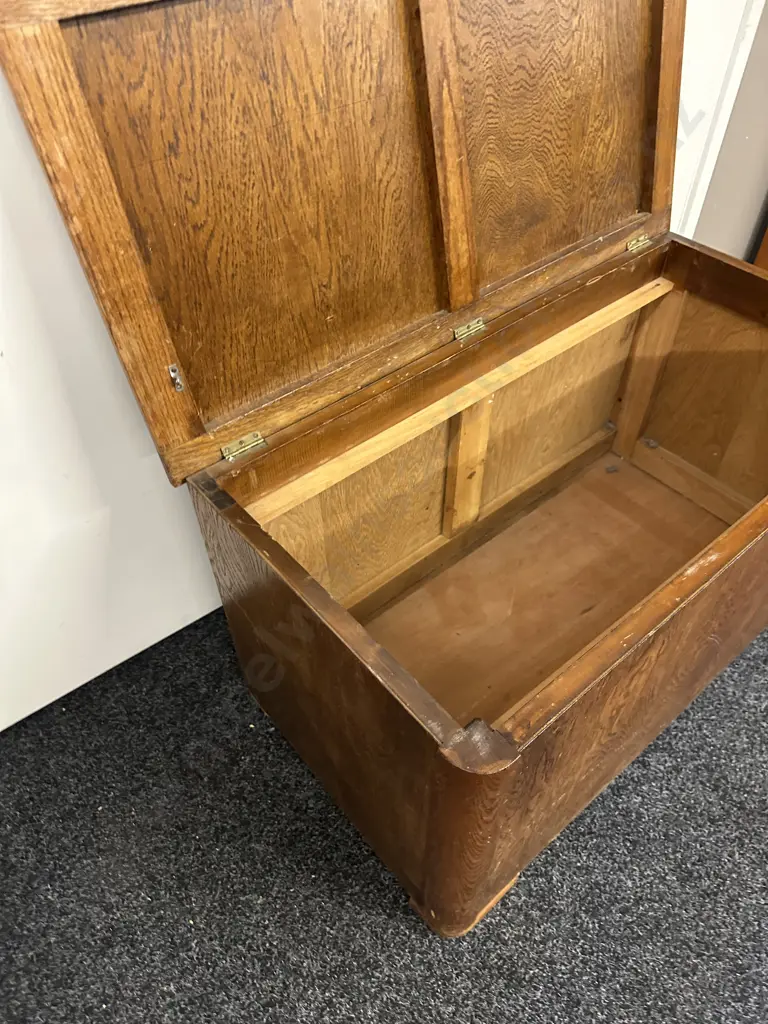 Art Deco Oak Blanket Box. 50 x 91cm Image 1++