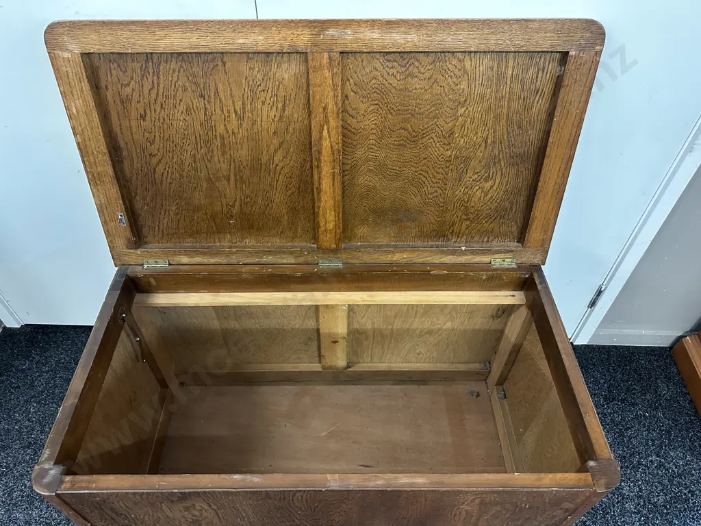 Art Deco Oak Blanket Box. 50 x 91cm Image 1++