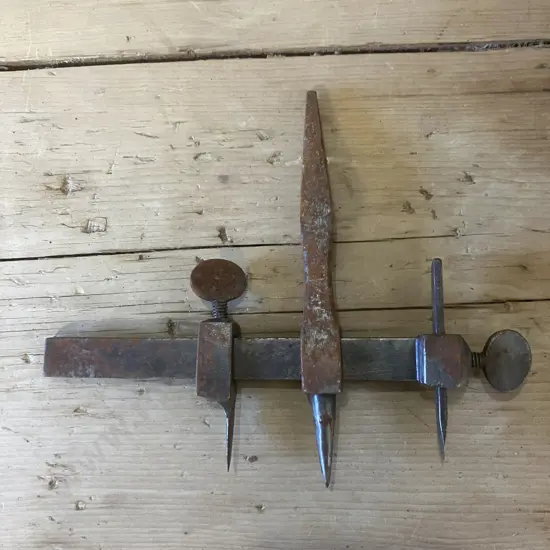 Antique Leather Working Tool - Washer Cutter Set