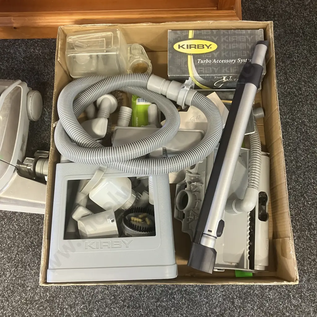 Kirby The Ultimate Model G7-E Bagged Upright Vacuum Cleaner With Lots of Accessories Image 1++