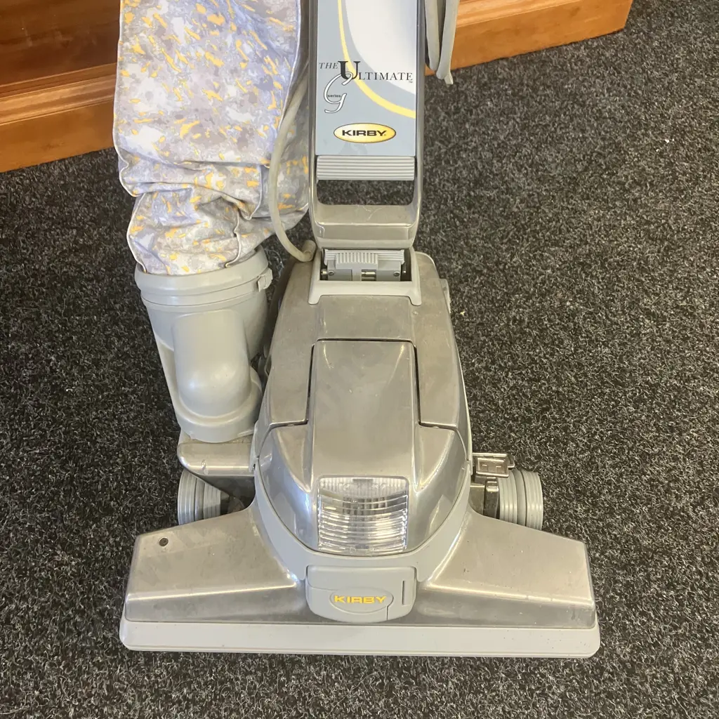Kirby The Ultimate Model G7-E Bagged Upright Vacuum Cleaner With Lots of Accessories Image 1++