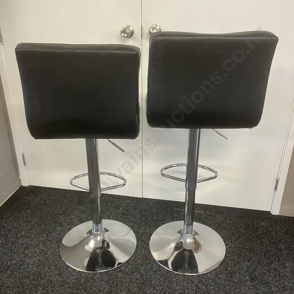 Pair of Black Faux Leather Kitchen Stools. Gaslift Adjustable Image 1++