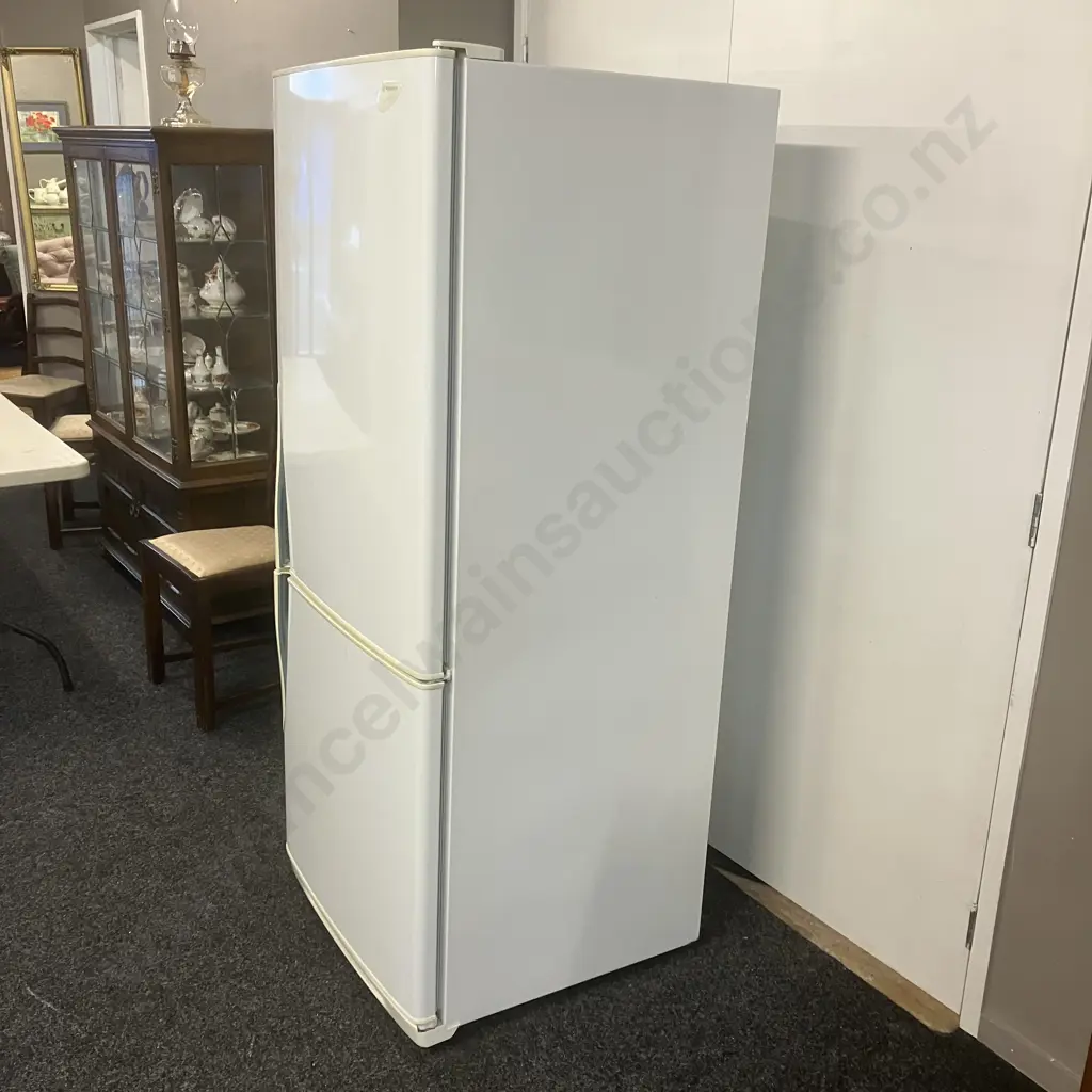 Westinghouse Freestyle 415 Litre Fridge Freezer - Model BJ424T-R*16 Image 1++