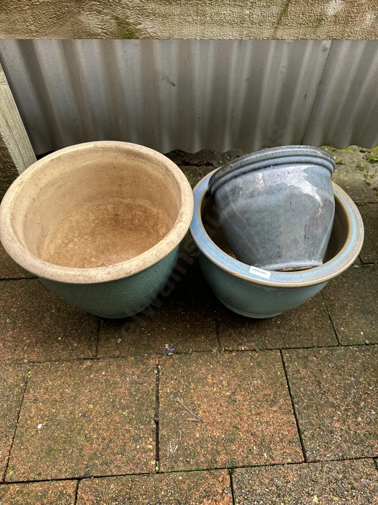 Glazed Blue & Green Pots x 3 Image 1++