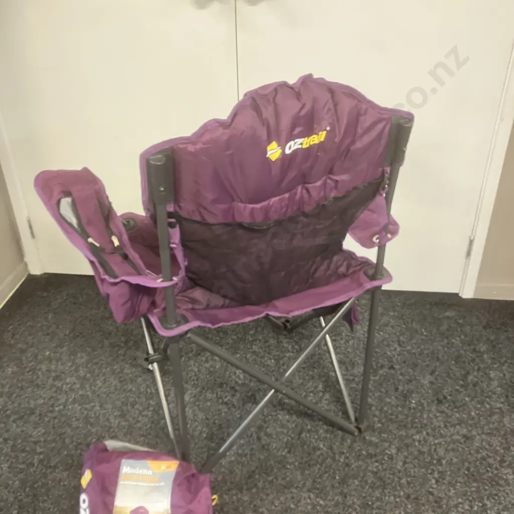 OzTrail Modena Armchair Image 1++
