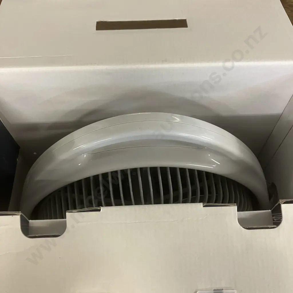 Ridge Ryder 12" Two Speed Oscillating Fan Rechargeable (Li-Ion) Image 1++